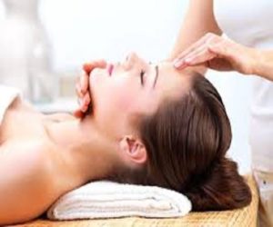 Castor oil Massage 3